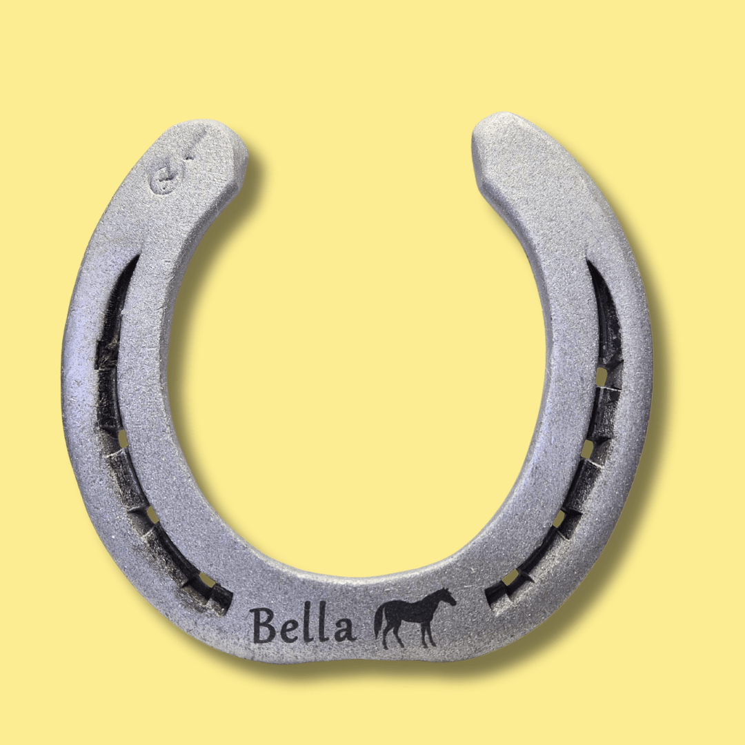 Gravieren Sie Ihr eigenes Hufeisen mit persönlichem Text - Hoefijzergeschenk.nl